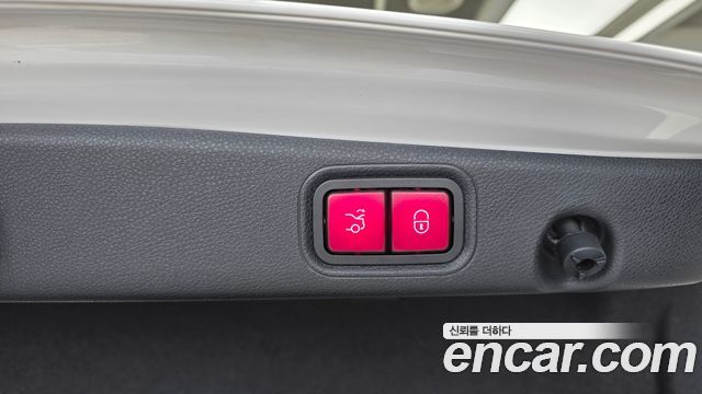 Mercedes-Benz E-Class (W213) E250 Avantgarde 2021 — фото 32