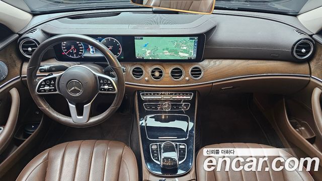 Mercedes-Benz E-Class (W213) E300 4MATIC Exclusive 2019 — фото 7