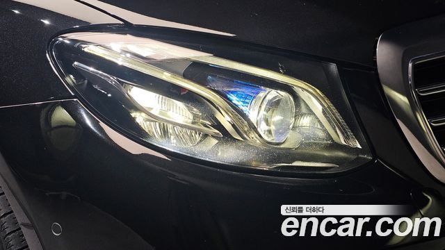Mercedes-Benz E-Class (W213) E300 4MATIC Exclusive 2019 — фото 22