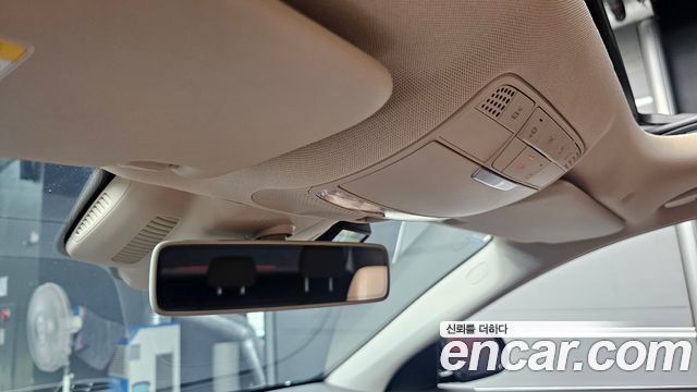 Mercedes-Benz E-Class (W213) E300 4MATIC Exclusive 2019 — фото 31