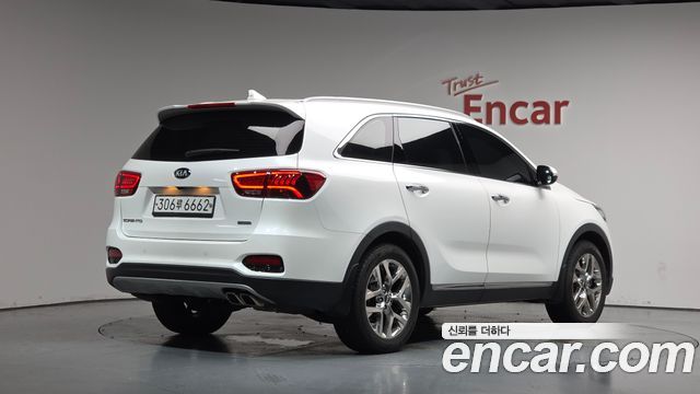 Kia Sorento Diesel 2.2 2WD Marster 2020 — фото 2