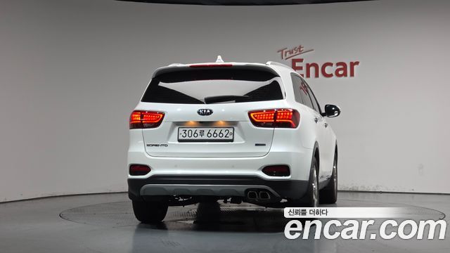Kia Sorento Diesel 2.2 2WD Marster 2020 — фото 4
