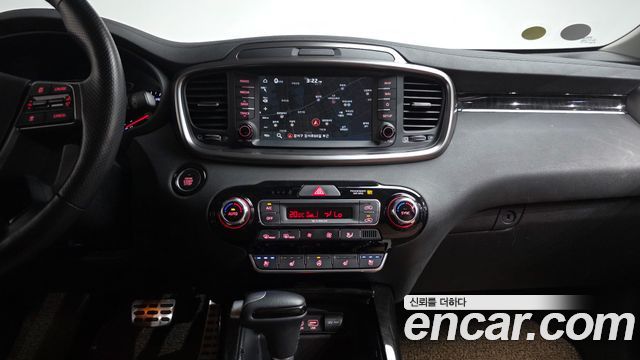 Kia Sorento Diesel 2.2 2WD Marster 2020 — фото 14