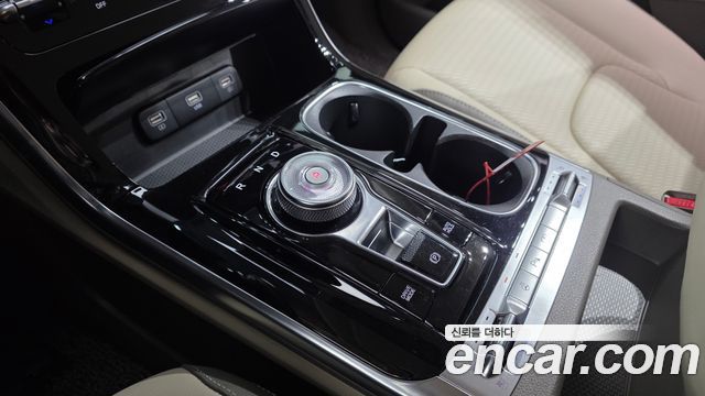 Kia Carnival (IV) Gasoline 9-Seater Noblesse 2021 — фото 9