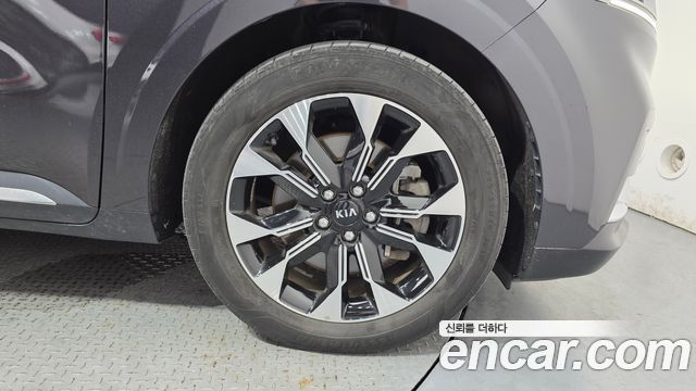 Kia Carnival (IV) Gasoline 9-Seater Noblesse 2021 — фото 21