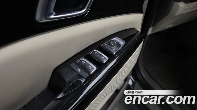 Kia Carnival (IV) Gasoline 9-Seater Noblesse 2021 — фото 29