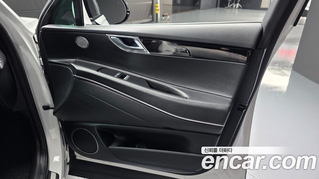Genesis GV80 3.0 Diesel AWD 2023 — фото 25