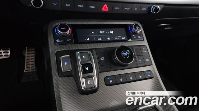 Hyundai Palisade Diesel 2.2 2WD Prestige 2023 — фото 9