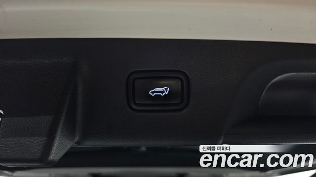 Hyundai Palisade Diesel 2.2 2WD Prestige 2023 — фото 37