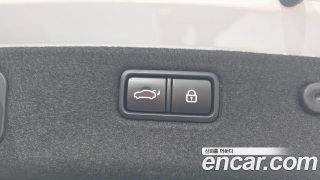 Genesis G70 2.0T Elite 2019 — фото 43