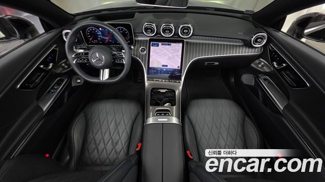 Mercedes-Benz CLE-Class (C236) CLE450 4MATIC Cabriolet 2024 — фото 7