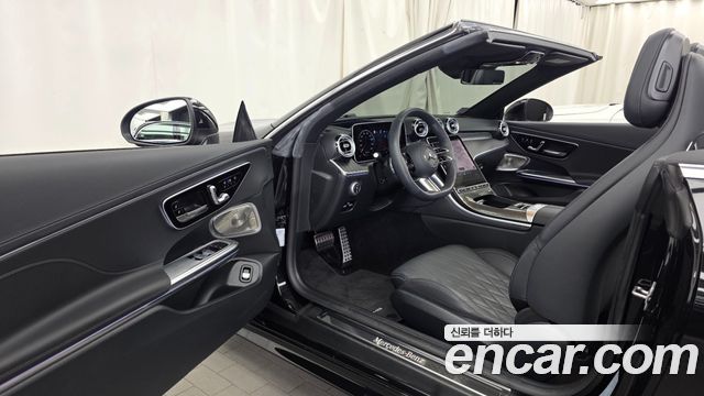 Mercedes-Benz CLE-Class (C236) CLE450 4MATIC Cabriolet 2024 — фото 8