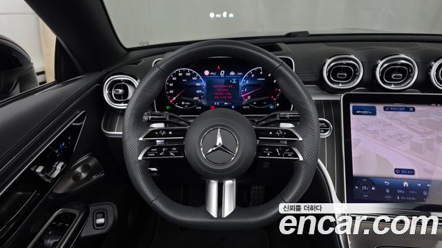 Mercedes-Benz CLE-Class (C236) CLE450 4MATIC Cabriolet 2024 — фото 16