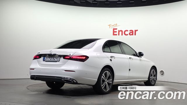 Mercedes-Benz E-Class (W213) E250 Avantgarde 2021 — фото 2
