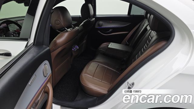 Mercedes-Benz E-Class (W213) E250 Avantgarde 2021 — фото 12