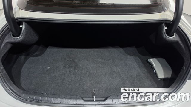 Hyundai Sonata The Edge (DN8) 2.0 LPG(Rent) Business 1 2024 — фото 18