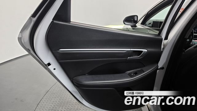 Hyundai Sonata The Edge (DN8) 2.0 LPG(Rent) Business 1 2024 — фото 25