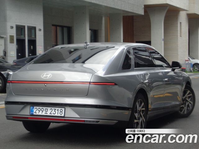 Hyundai Grandeur (GN7) 3.5 LPG 2WD (Taxi) VIP 2024 — фото 3