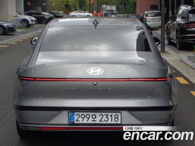 Hyundai Grandeur (GN7) 3.5 LPG 2WD (Taxi) VIP 2024 — фото 4