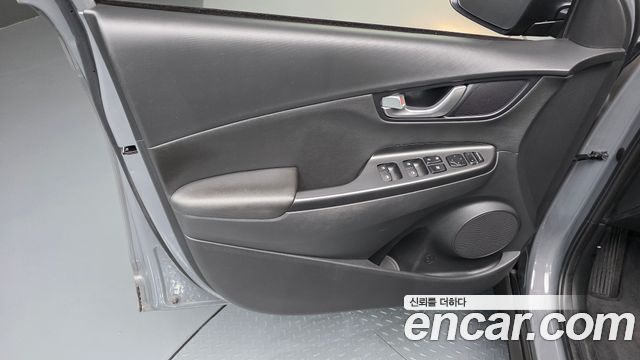 Hyundai Kona Hybrid Smart 2021 — фото 24