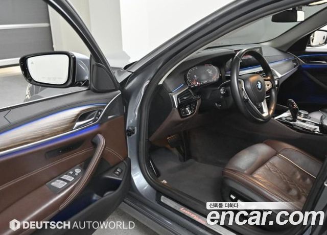 BMW 5 Series (G30) 530i xDrive Luxury Plus 2020 — фото 15