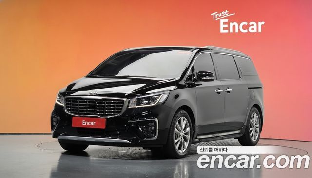 Kia Carnival 9-Seater Prstige 2019 — фото 1