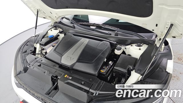 Kia EV6 Long Range GT Line 2022 — фото 6