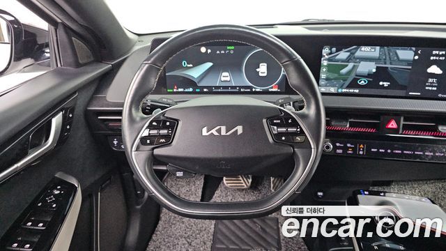 Kia EV6 Long Range GT Line 2022 — фото 13