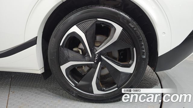 Kia EV6 Long Range GT Line 2022 — фото 21