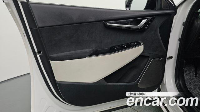 Kia EV6 Long Range GT Line 2022 — фото 24