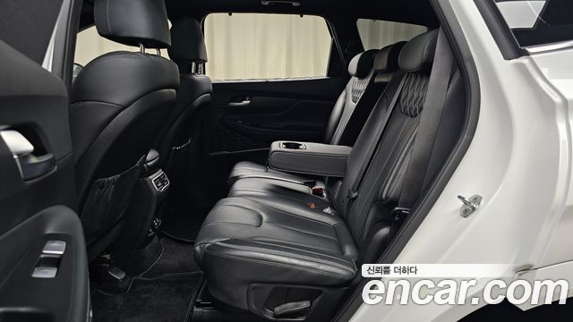 Hyundai Santa Fe Diesel 2.2 4WD Calligraphy 2022 — фото 12