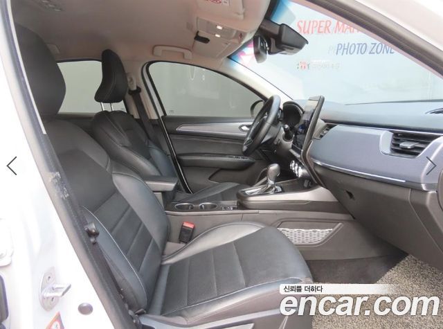 Renault Korea XM3 1.3 TCe RE Signature 2022 — фото 18