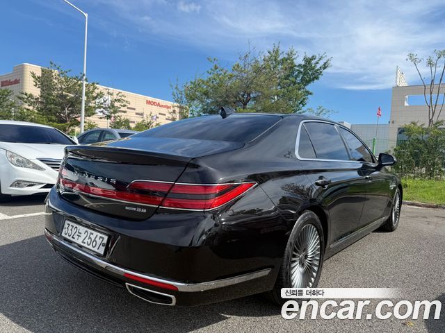 Genesis G90 3.8 AWD Luxury 2019 — фото 2