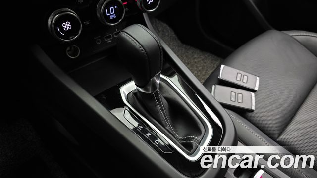 Renault Korea XM3 1.3 TCe RE Signature 2023 — фото 9