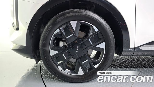 Kia Sportage Hybrid (V) HEV 1.6 2WD Signature 2025 — фото 5