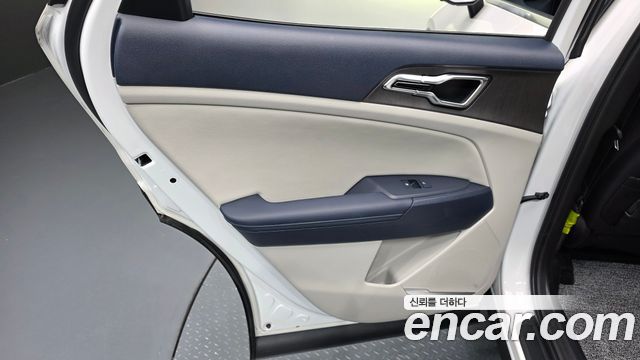 Kia Sportage Hybrid (V) HEV 1.6 2WD Signature 2025 — фото 25