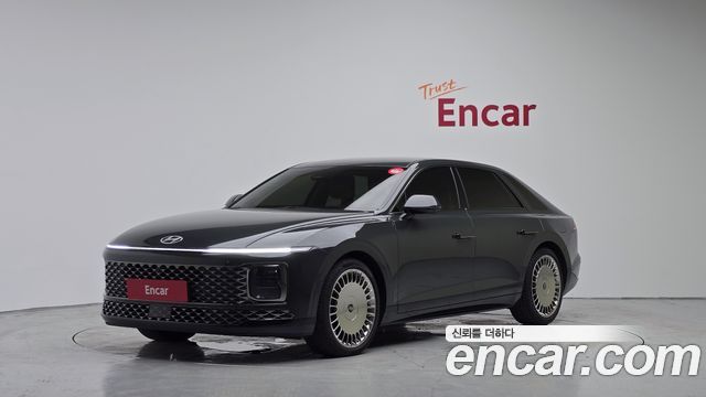 Hyundai Grandeur (GN7) 3,5 Gasoline 4WD Calligraphy 2023 — фото 1
