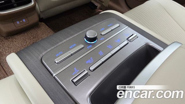 Hyundai Grandeur (GN7) 3,5 Gasoline 4WD Calligraphy 2023 — фото 19