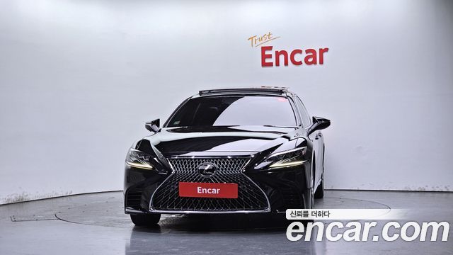 Lexus LS500 (V) 3.5 Luxury AWD 2018 — фото 3