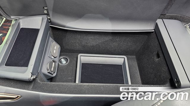 Lexus LS500 (V) 3.5 Luxury AWD 2018 — фото 30