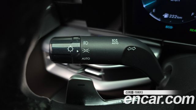 Hyundai Grandeur Hybrid (GN7) Exclusive 2023 — фото 19