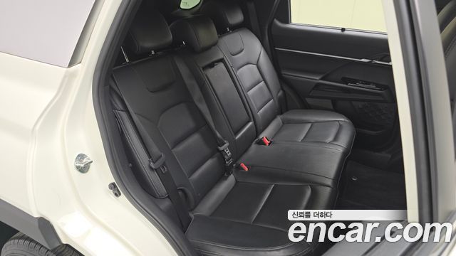 KG Mobility (SsangYong) Torres Gasoline 1.5 2WD T7 2023 — фото 12