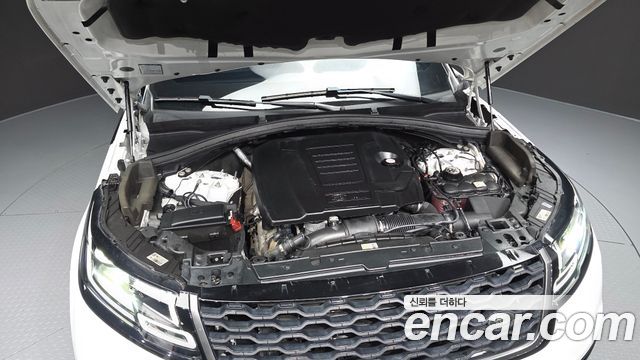 Land Rover Range Rover Velar 2.0 P250 R-Dynamic SE 2021 — фото 6
