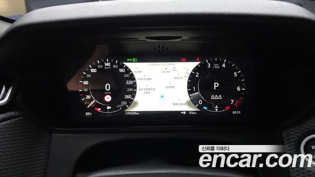 Land Rover Range Rover Velar 2.0 P250 R-Dynamic SE 2021 — фото 8