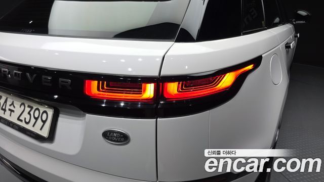 Land Rover Range Rover Velar 2.0 P250 R-Dynamic SE 2021 — фото 23