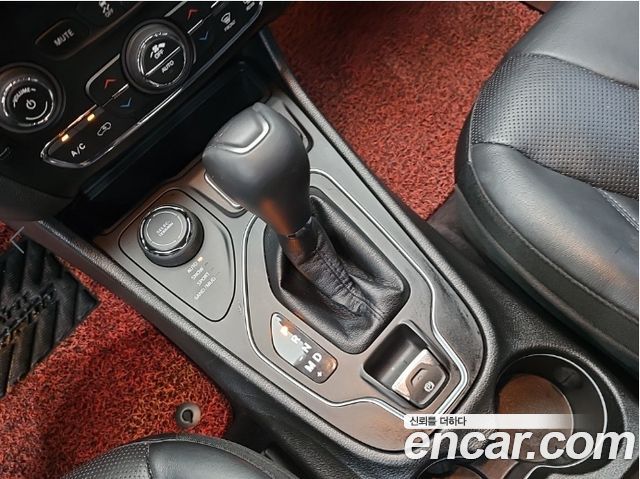 Jeep Cherokee (KL) 2.4 Longitude AWD 2019 — фото 8