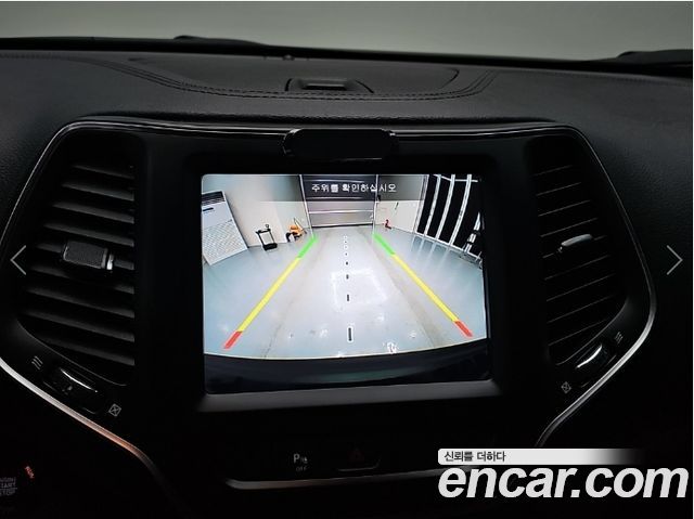 Jeep Cherokee (KL) 2.4 Longitude AWD 2019 — фото 19