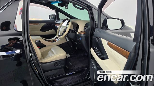Toyota Alphard 2.4 4WD 2016 — фото 24