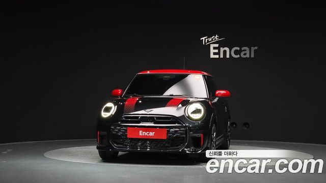MINI Cooper S (IV) JCW 2026 — фото 3