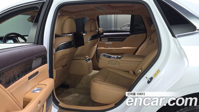 Genesis G90 (RS4) Gasoline 3.5 Turbo e-S/C AWD 2025 — фото 26